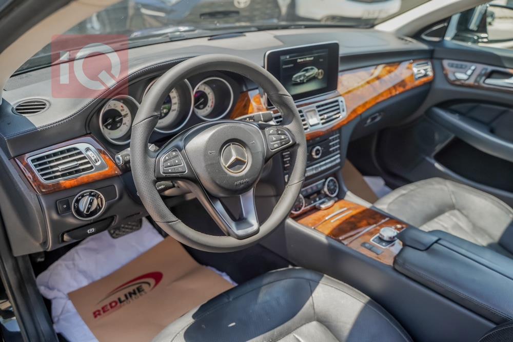 Mercedes-Benz CLS